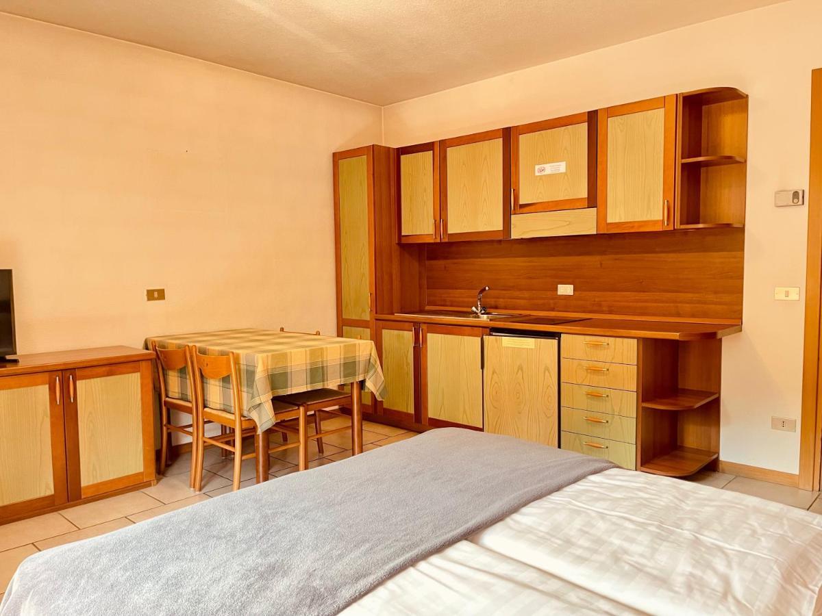 Elga Residence - Relax In Alta Valtellina - Bormio Valdisotto Bagian luar foto