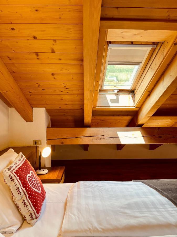 Elga Residence - Relax In Alta Valtellina - Bormio Valdisotto Bagian luar foto